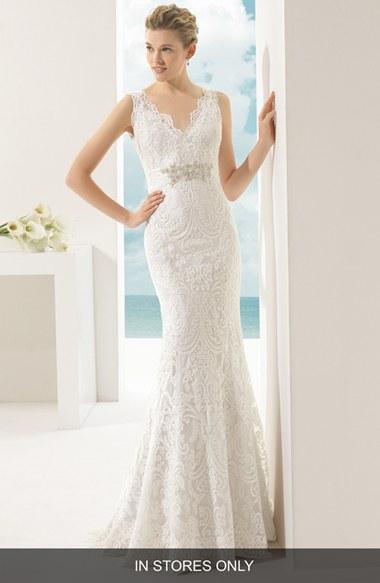 Women's Rosa Clara 'vigo' Beaded V-neck Lace Overlay Mermaid Dress