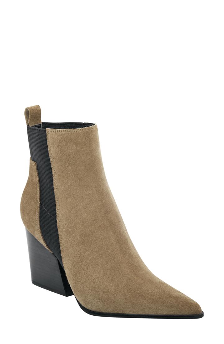 Women's Kendall + Kylie Pointy Toe Chelsea Bootie .5 M - Beige