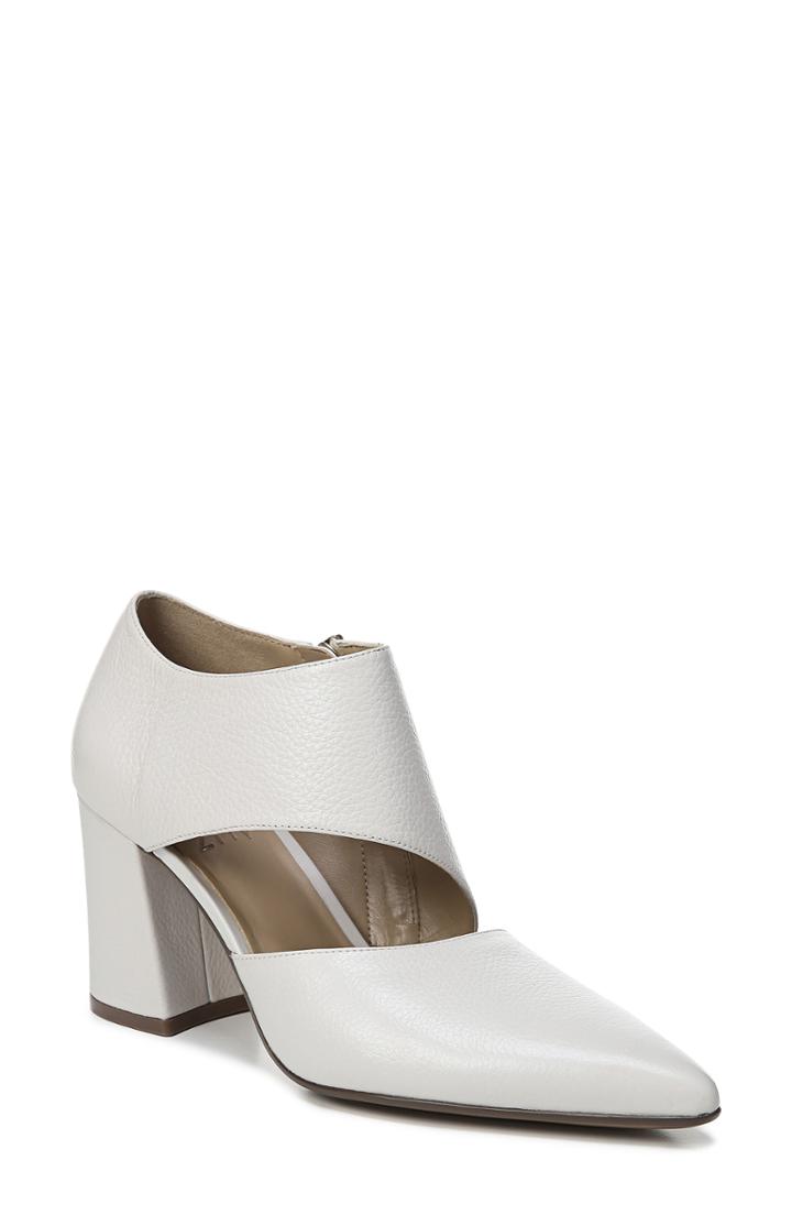 Women's Naturalizer Hoda Cutout Bootie M - White