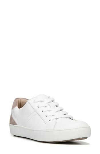 Women's Naturalizer Morrison Sneaker .5 N - White