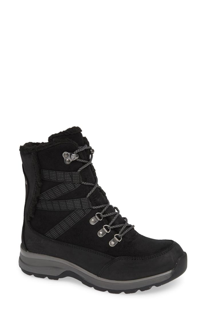 Women's Woolrich Laurel Highlands Hiking Boot .5 M - Black