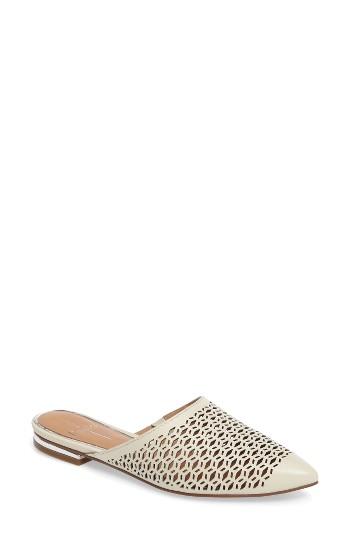 Women's Linea Paolo Daisy Perforated Mule .5 M - White