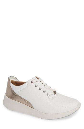 Women's Clarks Un Alfresco Sneaker M - White