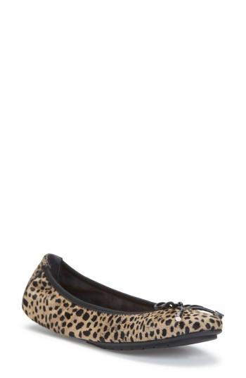 Women's Me Too 'halle 2.0' Ballet Flat .5 W - Brown