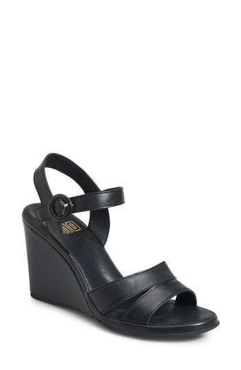 Women's Ono Hydro Wedge Sandal M - Black