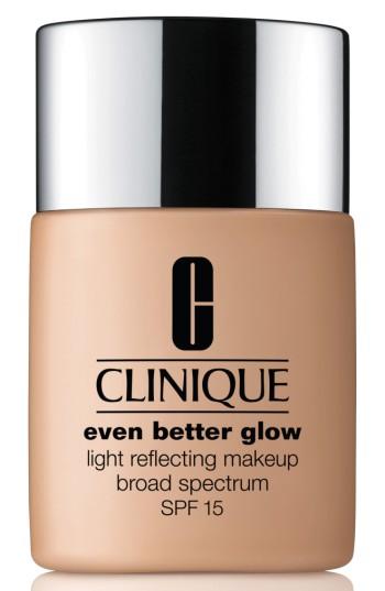 Clinique Even Better Glow Light Reflecting Makeup Broad Spectrum Spf 15 - Neutral