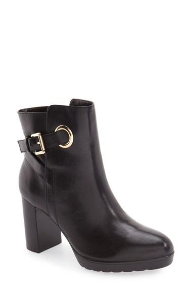 Women's Bella Vita 'zelda' Block Heel Bootie N - Black