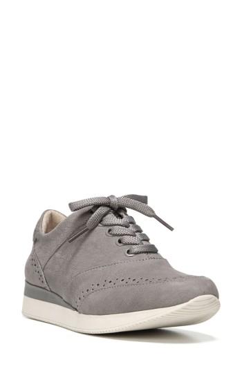 Women's Naturalizer Jimi 2 Perforated Sneaker M - Grey