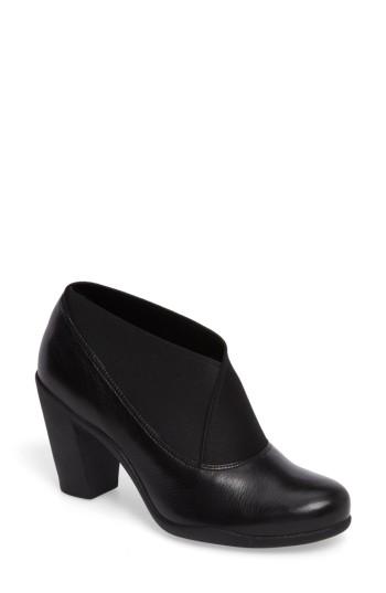 Women's Clarks Ayda Luna Pump M - Black