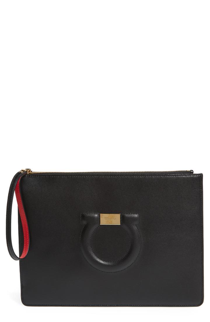 Salvatore Ferragamo City Quilted Gancio Leather Wristlet - Black