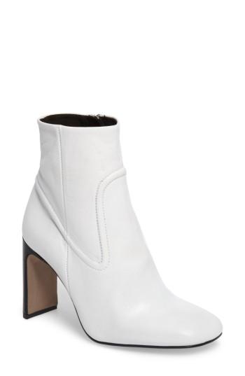Women's Topshop Honeydew Flat Heel Bootie .5us / 38eu - White