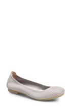 Women's B?rn Julianne Perforated Flat M - Grey