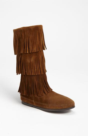 Women's Minnetonka 3-layer Fringe Boot M - Brown