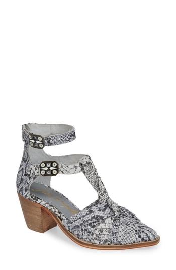 Women's Free People Canosa Cutout Bootie Us / 38eu - Grey