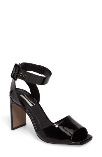 Women's Topshop Roux Square Toe Sandal .5us / 37eu - Black