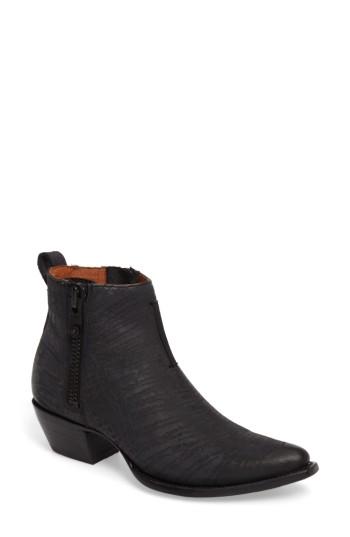 Women's Frye Sacha Moto Short Bootie .5 M - Black