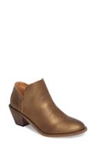 Women's Kelsi Dagger Brooklyn Kenmare Bootie M - Metallic