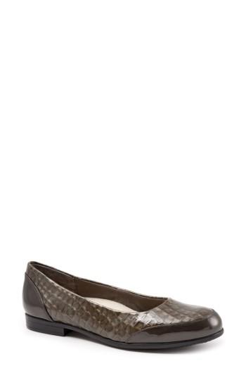 Women's Trotters Arnello Flat N - Grey