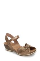 Women's Dansko Vanna Sandal .5-8us / 38eu M - Yellow