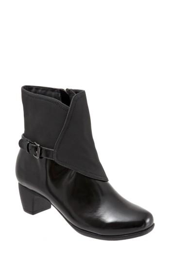 Women's Trotters 'stormy' Waterproof Bootie .5 W - Black