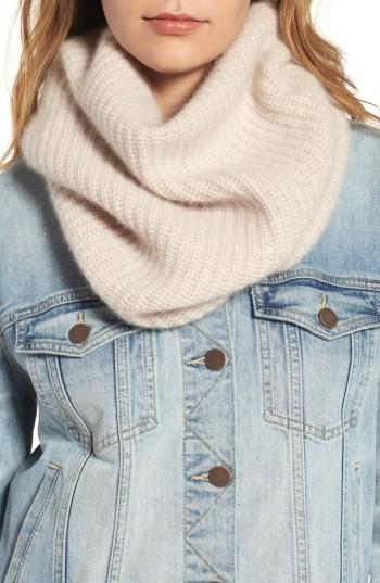 Women's Halogen Cashmere Snood, Size - Beige