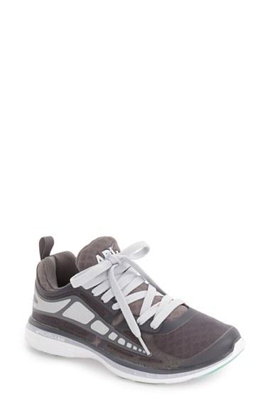 Women's Apl 'prism' Sneaker .5 B - Grey