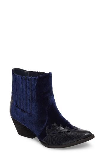 Women's Very Volatile Sava Western Chelsea Bootie .5 M - Blue