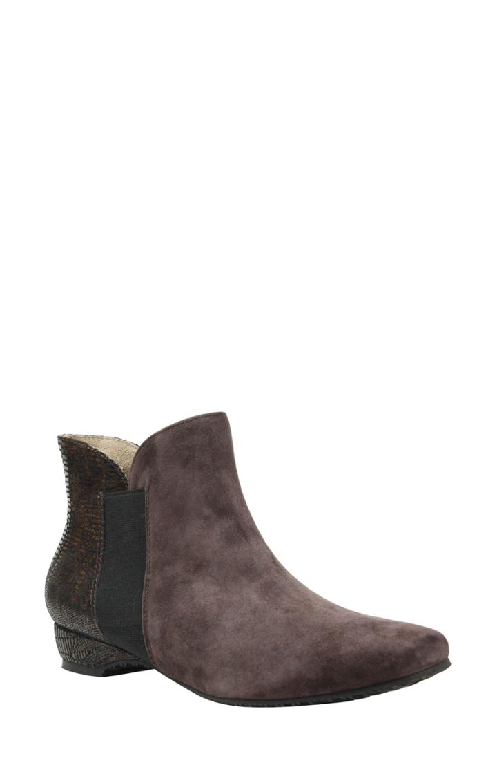 Women's J. Renee Colbey Bootie .5 B - Brown