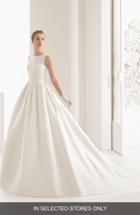 Women's Rosa Clara Navres Lace Back Pique Gown, Size - Beige