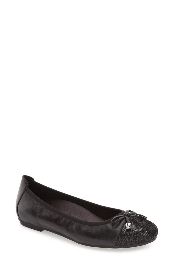 Women's Vionic 'minna' Leather Flat .5 N - Black