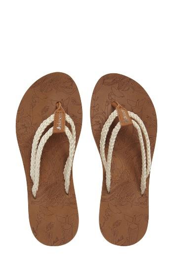 Women's Sakroots Bailen Flip Flop M - White