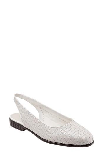 Women's Trotters Lucy Slingback Flat .5 M - White