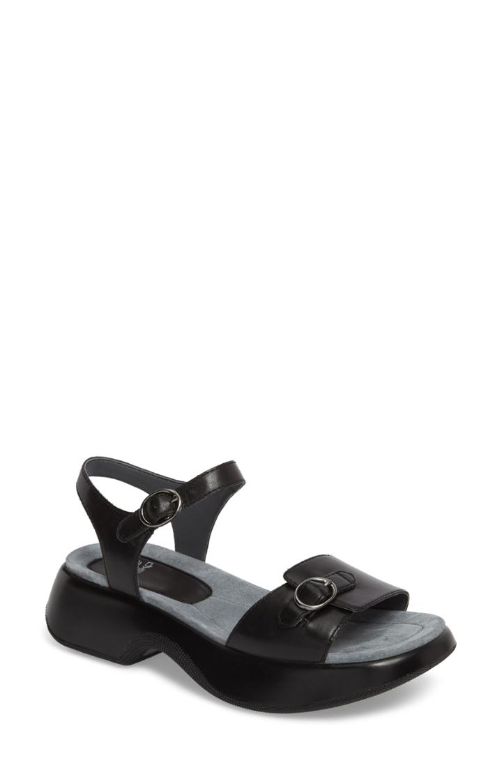 Women's Dansko Lynnie Sandal .5-9us / 39eu M - Black