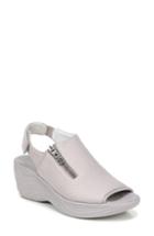 Women's Bzees Zipline Wedge Sandal M - Grey