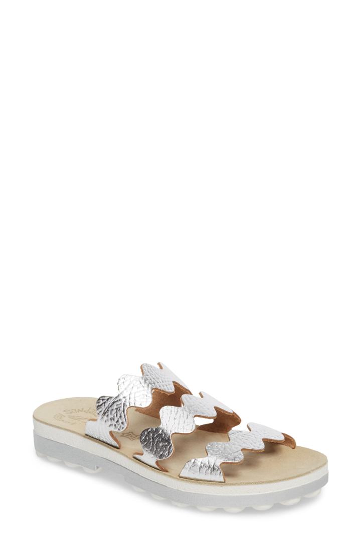 Women's Fantasy Sandals Waves Slide Sandal .5-8us / 38eu - Metallic