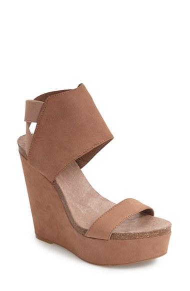 Women's Vince Camuto Kresta Platform Wedge Sandal M - Brown