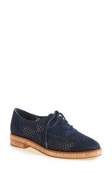 Women's Vince Camuto 'salisa' Oxford Flat .5 M - Blue