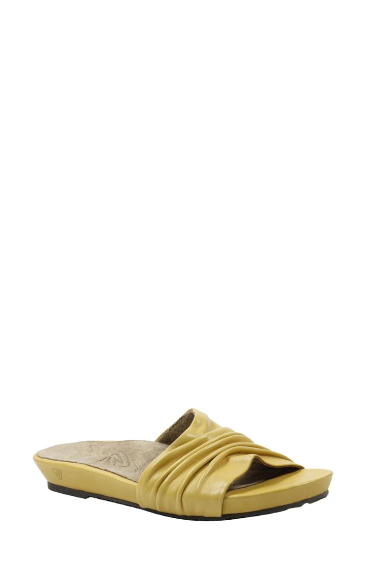 Women's J. Renee Darcia Slide Sandal B - Yellow