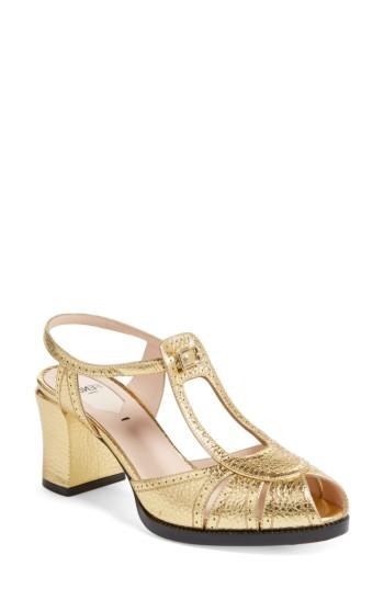 Women's Fendi Chameleon Leather Sandal Us / 39.5eu - Metallic