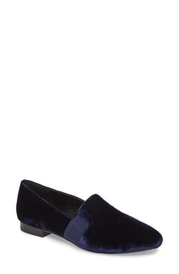 Women's Pelle Moda Helga 2 Loafer .5 M - Blue