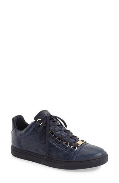 Women's Balenciaga Low Top Sneaker Us / 39eu - Blue