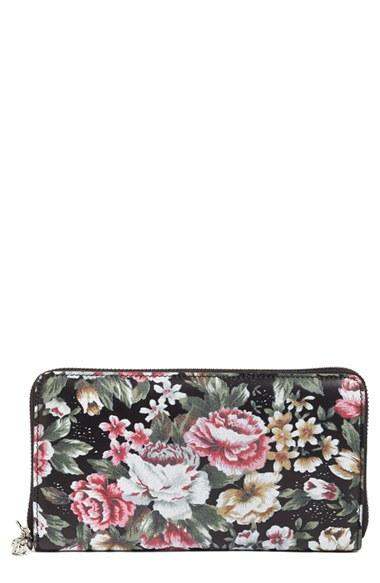 Women's Alexander Mcqueen Skull Calfskin Leather Zip-around Wallet -