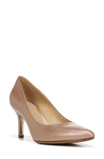 Women's Naturalizer Natalia Pointy Toe Pump .5 M - Beige