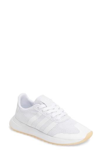 Women's Adidas Flashback Sneaker M - White