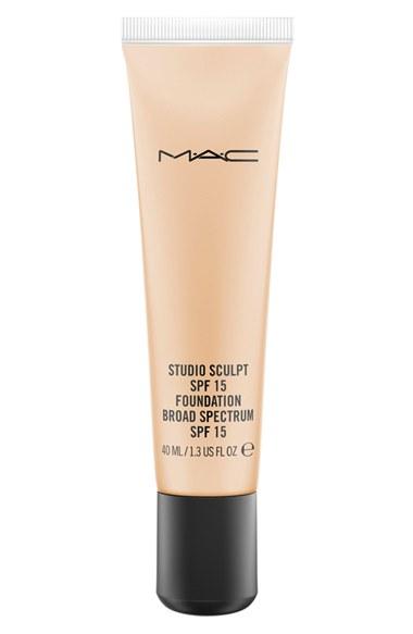 Mac Studio Sculpt Spf 15 Foundation - Nc25