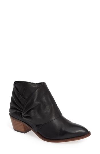 Women's Sole Society Natalyia Bootie M - Black