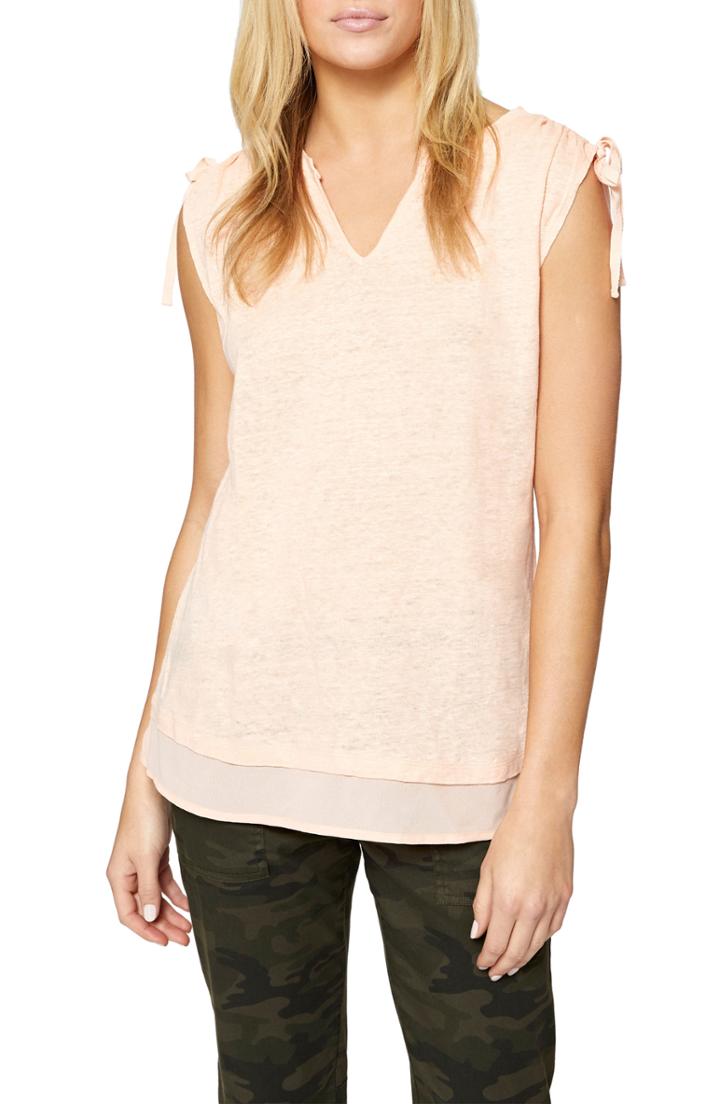 Women's Socialite Chevron Scalloped Camisole - Black