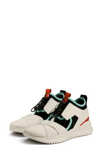 Women's Fenty Puma By Rihanna Avid Sneaker .5 M - White