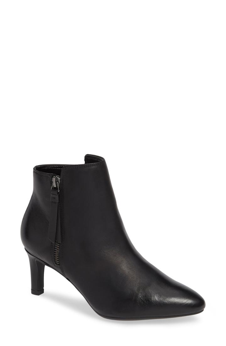 Women's Clarks Calla Blossom Bootie .5 M - Black