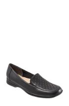 Women's Trotters 'jenn' Laser Cutout Loafer .5 M - Black